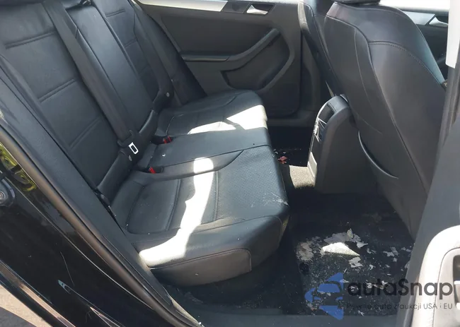 3VWDP7AJ4DM402066: 43022105