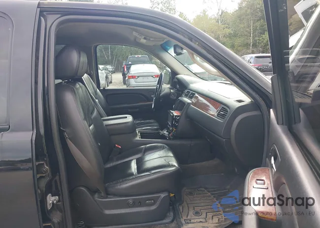 1GNFK13017R102796: 43022209