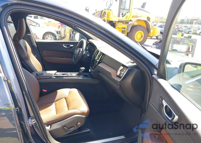 YV4102RK5M1835867: 43022214