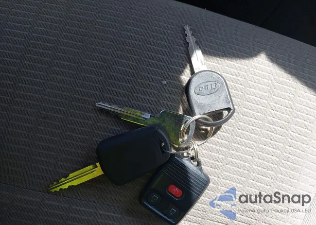 1FMEU31897UA11478: 43023272