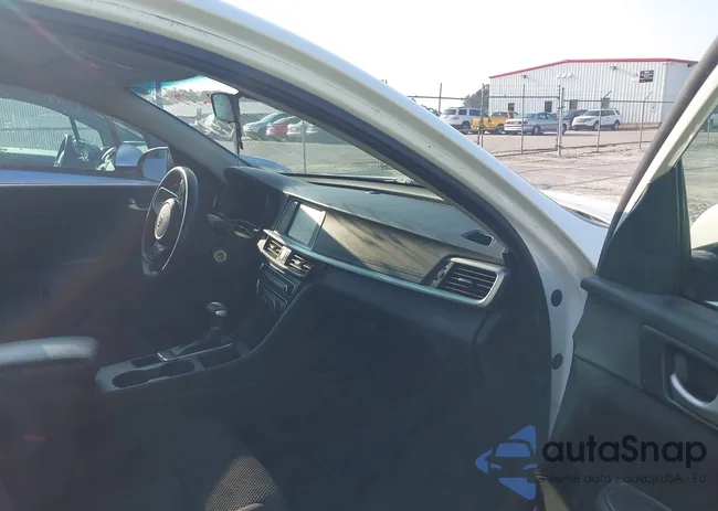 5XXGT4L39KG278870: 43023550