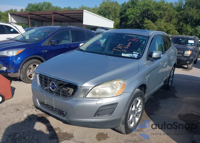 YV4952DL9B2167583: 43023604