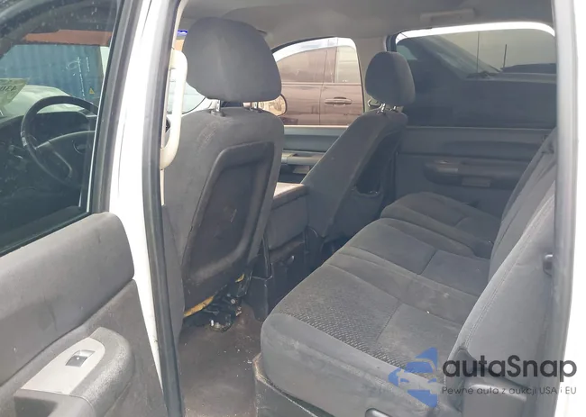 3GCEC13J48G130216: 43023767