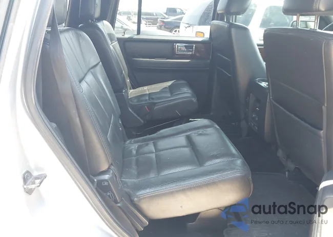 5LMJJ2J50CEL00886: 43023797