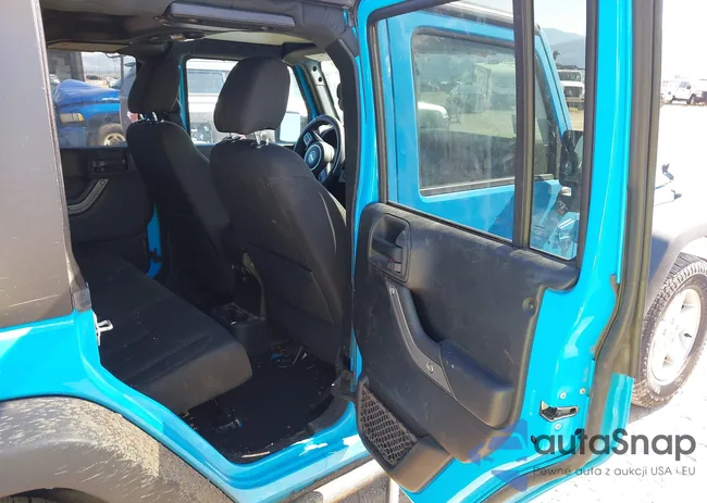 1C4BJWDG7HL733155: 43022896