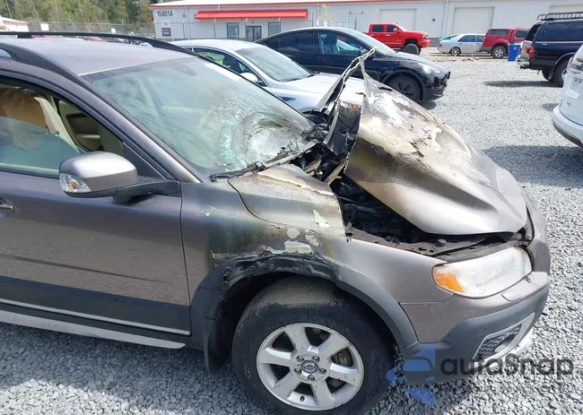 YV4BZ982681000483: 43022918