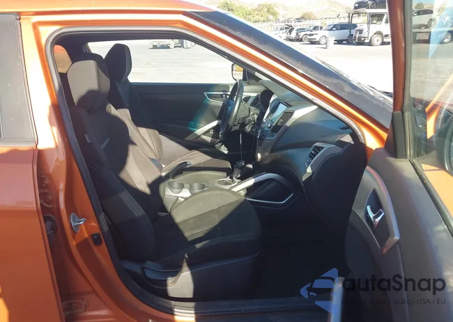 KMHTC6AD7HU308212: 43022976