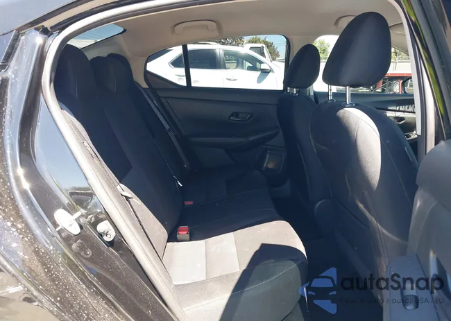 3N1AB8CV2RY226101: 43023079