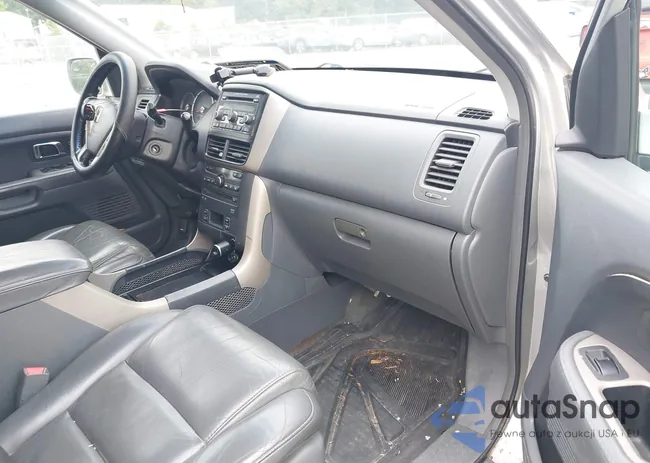 2HKYF18676H505738: 43023107