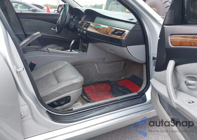 WBANV13518CZ56518: 43023211