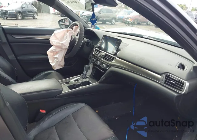 1HGCV1F31JA052983: 43024330