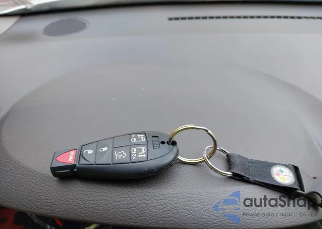 2C4RC1BG1ER236393: 43024496