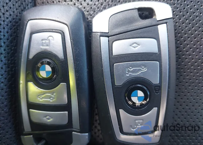 WBAKA8C56BC446857: 43024531