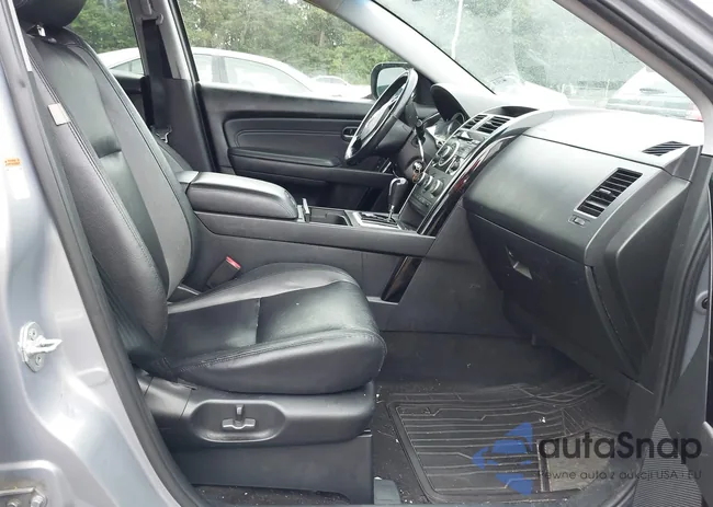 JM3TB38V680127427: 43024569