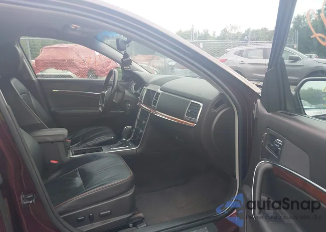 3LNHL2GC7BR769857: 43024592