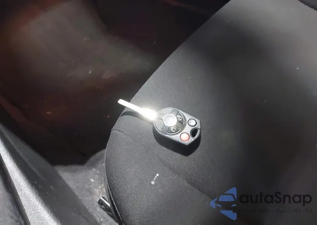 1FADP3F25GL223544: 43024647