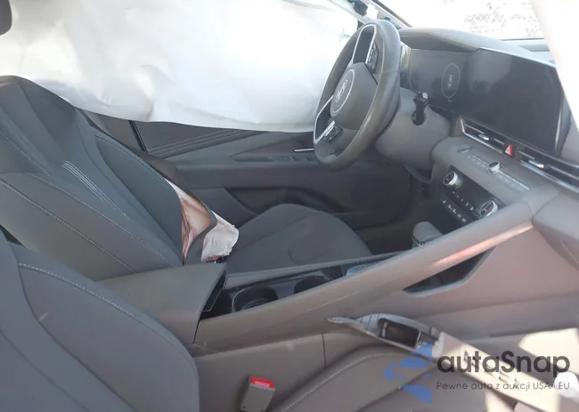 KMHLS4DG8SU852853: 43024811