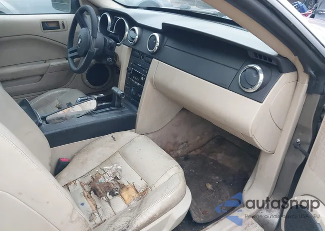 1ZVFT82H255111403: 43023949