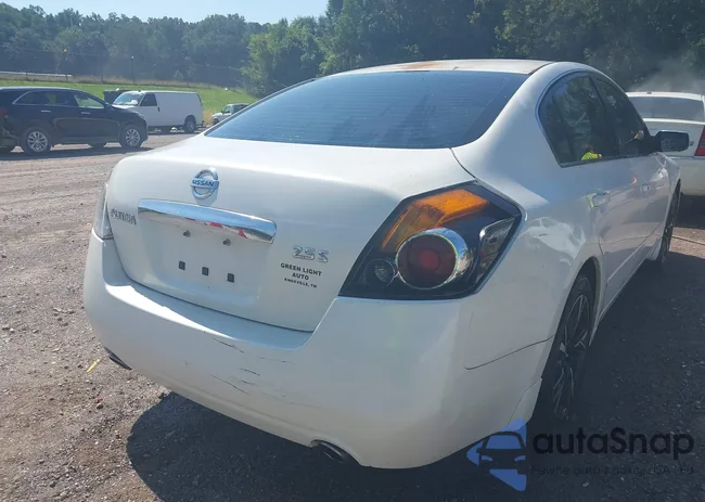 1N4AL2AP7BN420398: 43024136