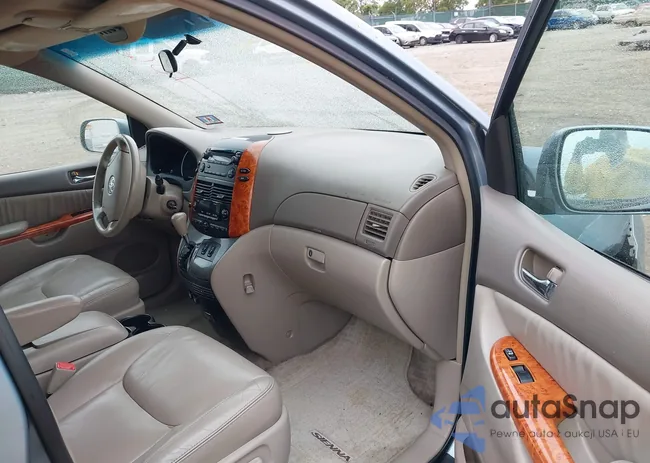 5TDBK22C28S017235: 43024196