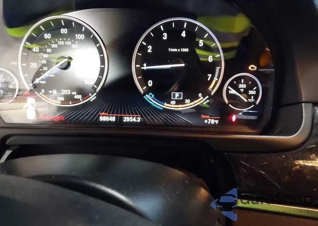 WBA5B3C51FD544174: 43025299