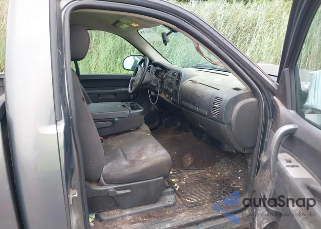 1GCNKSE04BZ134254: 43025358