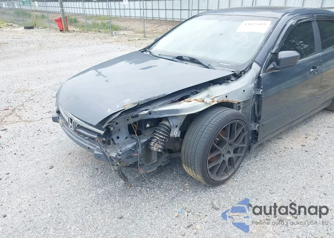 1HGCM56827A056670: 43025419