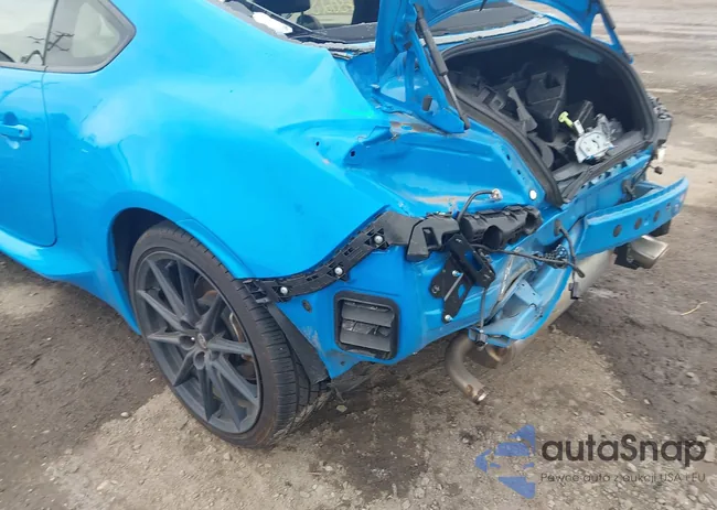 JF1ZNBF16P8750332: 43025489