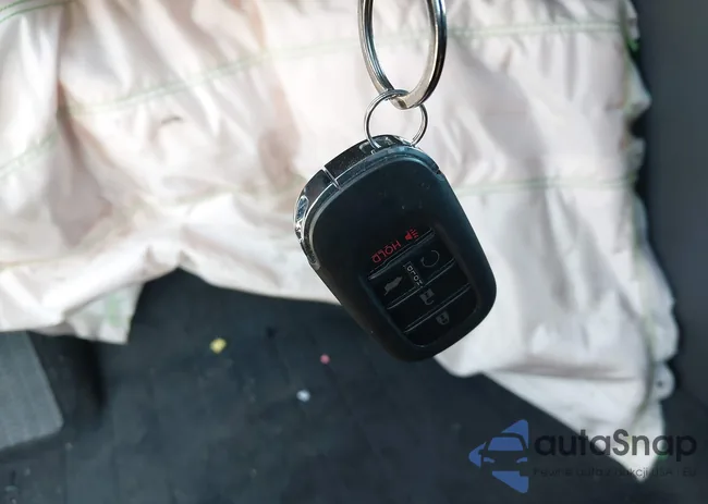 7FARS6H83SE100374: 43025521