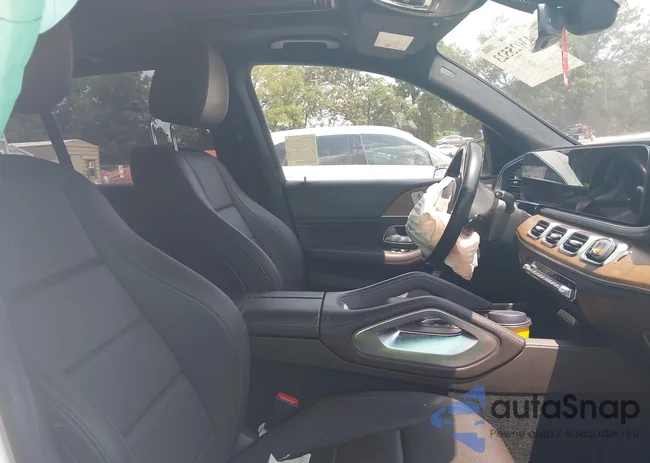 4JGFB4JB8MA359958: 43025523