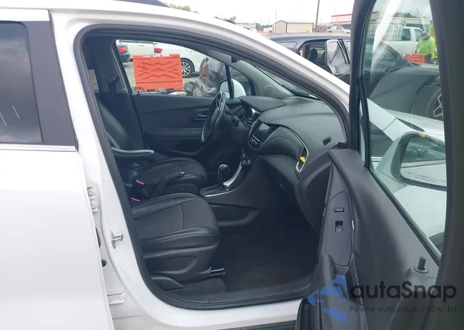 3GNCJLSB1LL295795: 43025835