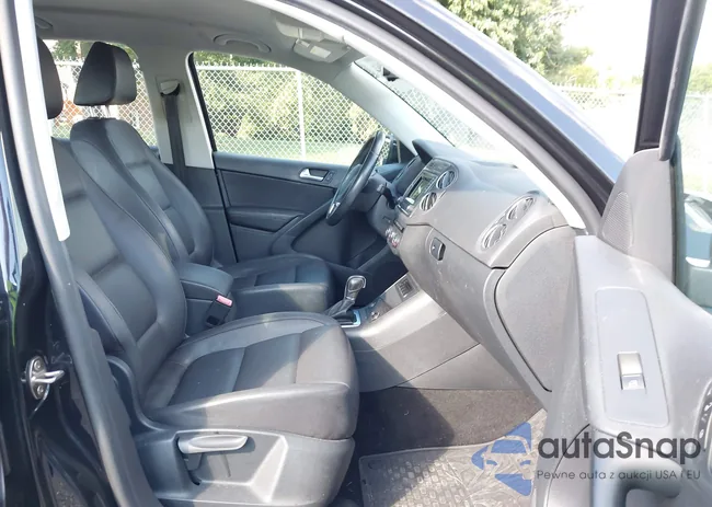 WVGBV7AX3GW603493: 43025863