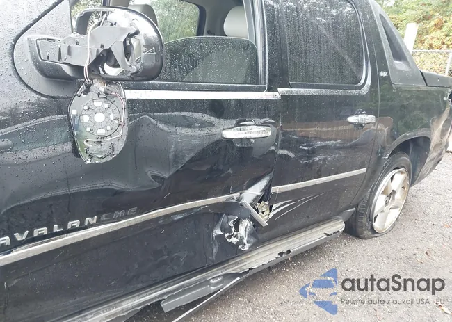 3GNTKGE30BG127825: 43024974