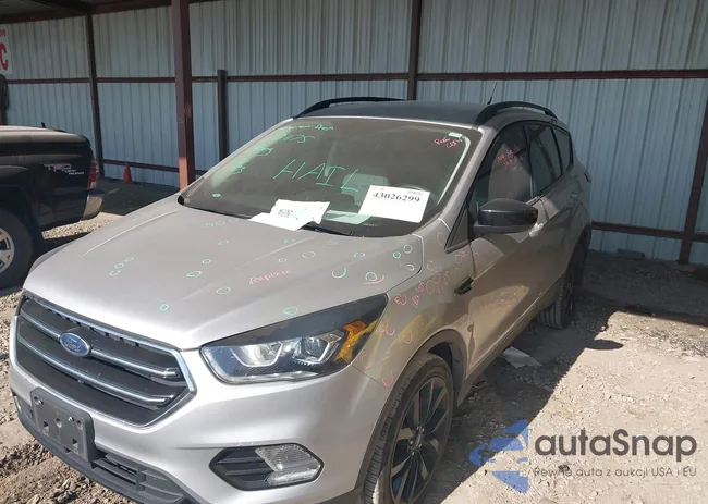 1FMCU0GD0KUA24400: 43026299