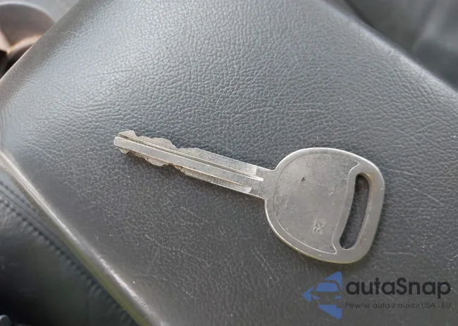 1GCDS136148176418: 43026356