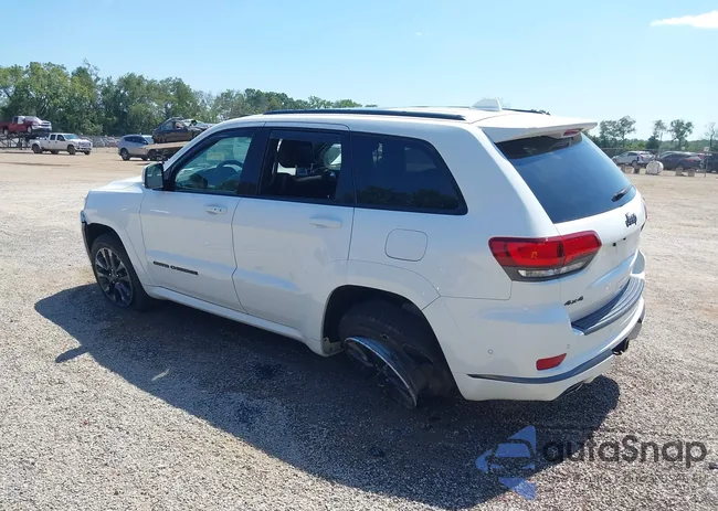 1C4RJFCGXJC427329: 43026372