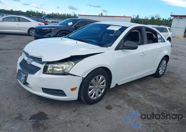 1G1PC5SH0B7116579: 43025870