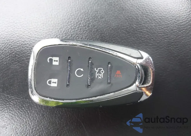 1G1ZB5ST2HF118221: 43025905