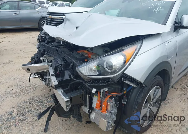 KNDCD3LD9K5236668: 43025907