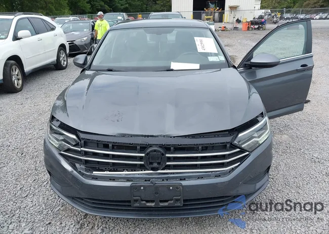 3VWC57BU1MM013976: 43025981