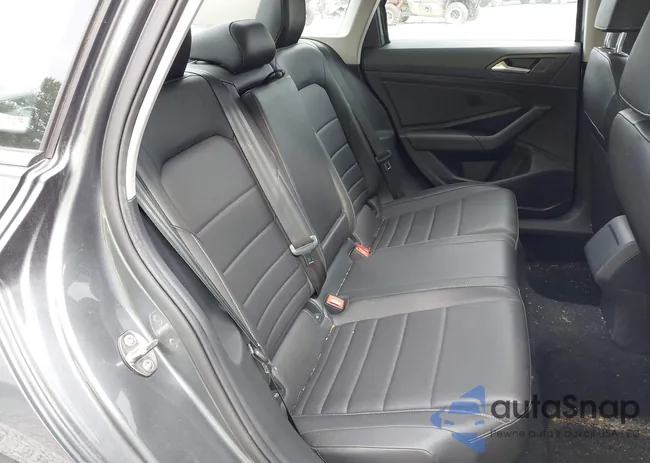 3VWC57BU1MM013976: 43025981