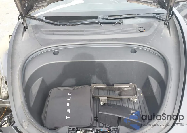 5YJ3E1EB9MF960925: 43026025