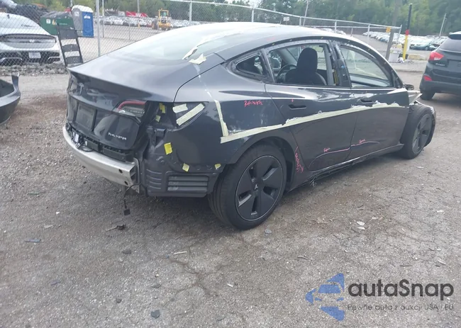 5YJ3E1EB9MF960925: 43026025