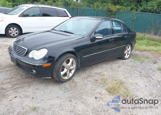 WDBRF40J84A587908: 43026132