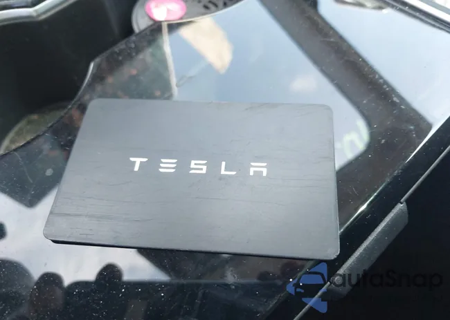 5YJ3E1EA1KF449472: 43026205