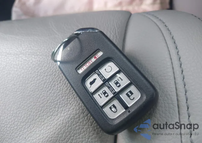 5FNRL6H68RB075246: 43026225