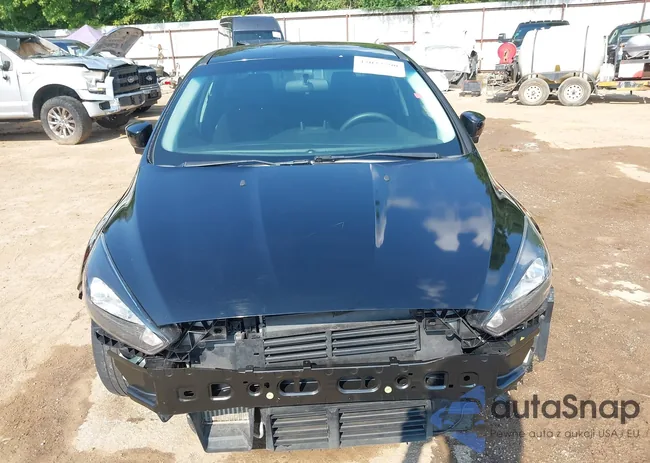 1FADP3FE5JL259459: 43027290