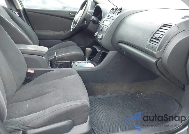 1N4AL2AP5AN504122: 43027363