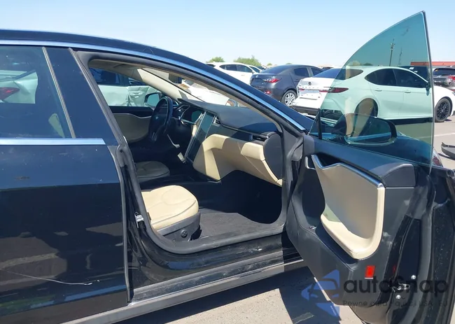 5YJSA1H19EFP36954: 43027606