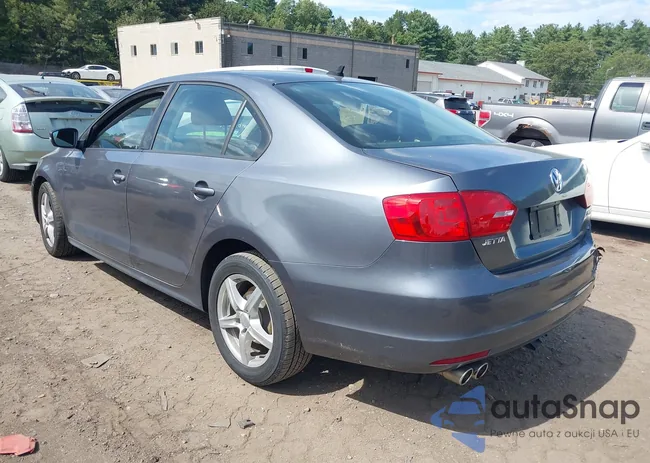 3VWDZ7AJ1BM364528: 43027609